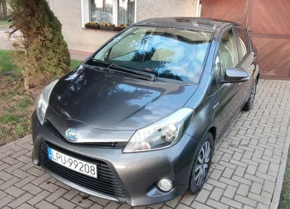 toyota yaris lubelskie Toyota Yaris cena 42900 przebieg: 214000, rok produkcji 2012 z Szlichtyngowa